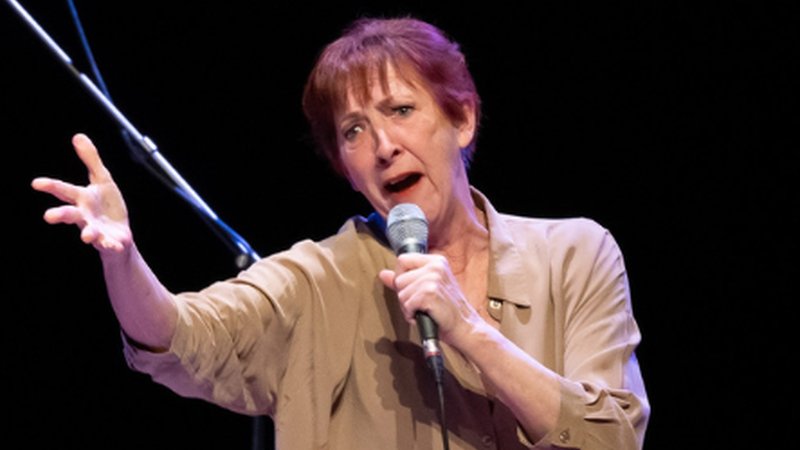 Maria Galante – Van – Hier – Naar – Daar – Tour: Loes Luca ontmoet Teleruptor in Leidschendam-Voorburg